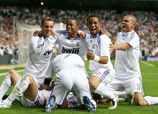 极致弯刀！孙兴慜完美任意球攻入国家队生涯第54球