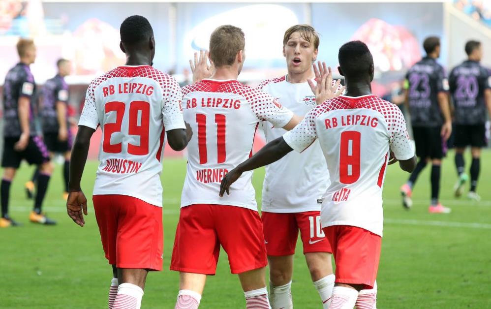 WTT总决赛抽签出炉，国乒首轮4场内战，张本美和倒霉陈幸同辟谣