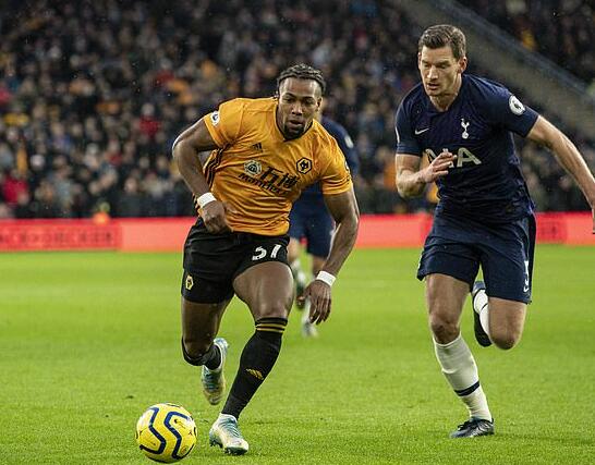 2025中超最佳青年球员候选：王钰栋、吾米提江领衔