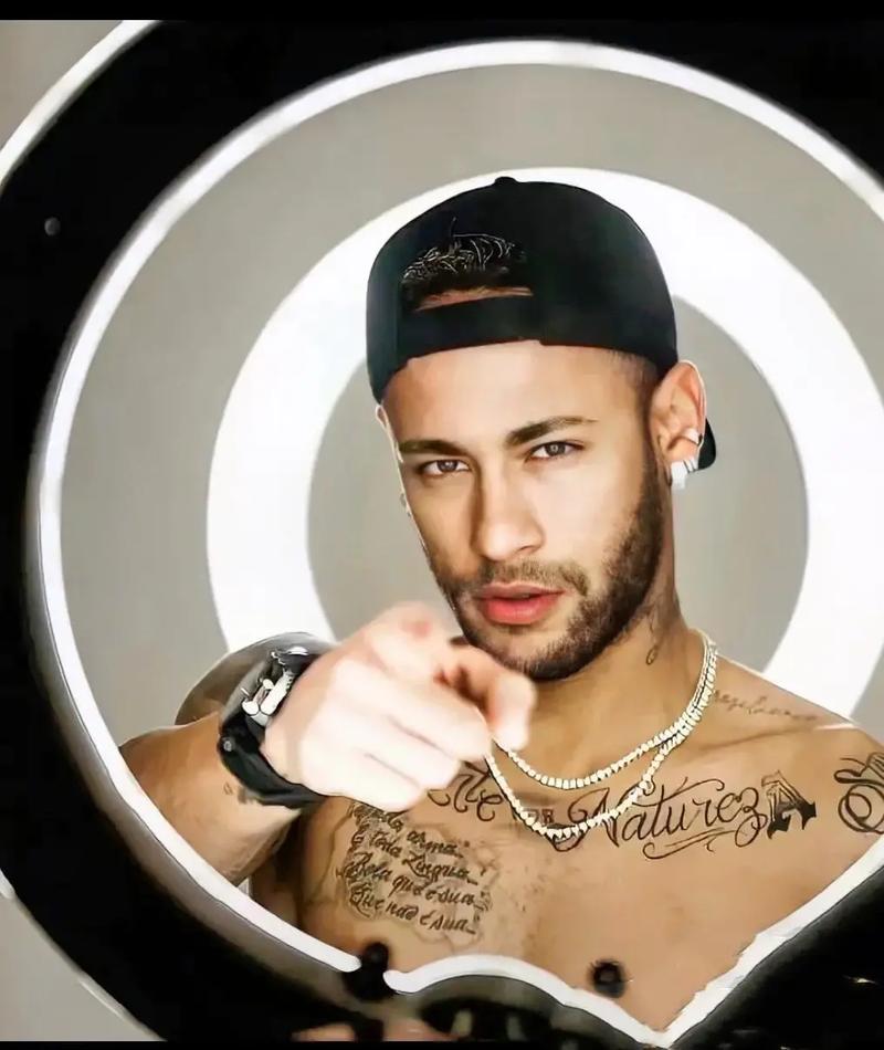 丹麦队防守稳固