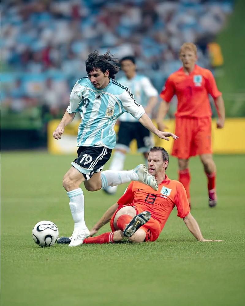 海港小将李新翔：这是梦幻的一年，武磊的点拨对我帮助很大