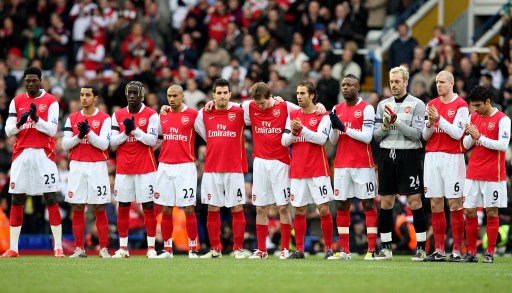 BBC：前曼城球员巴顿因社媒攻击性言论被判6个月监禁